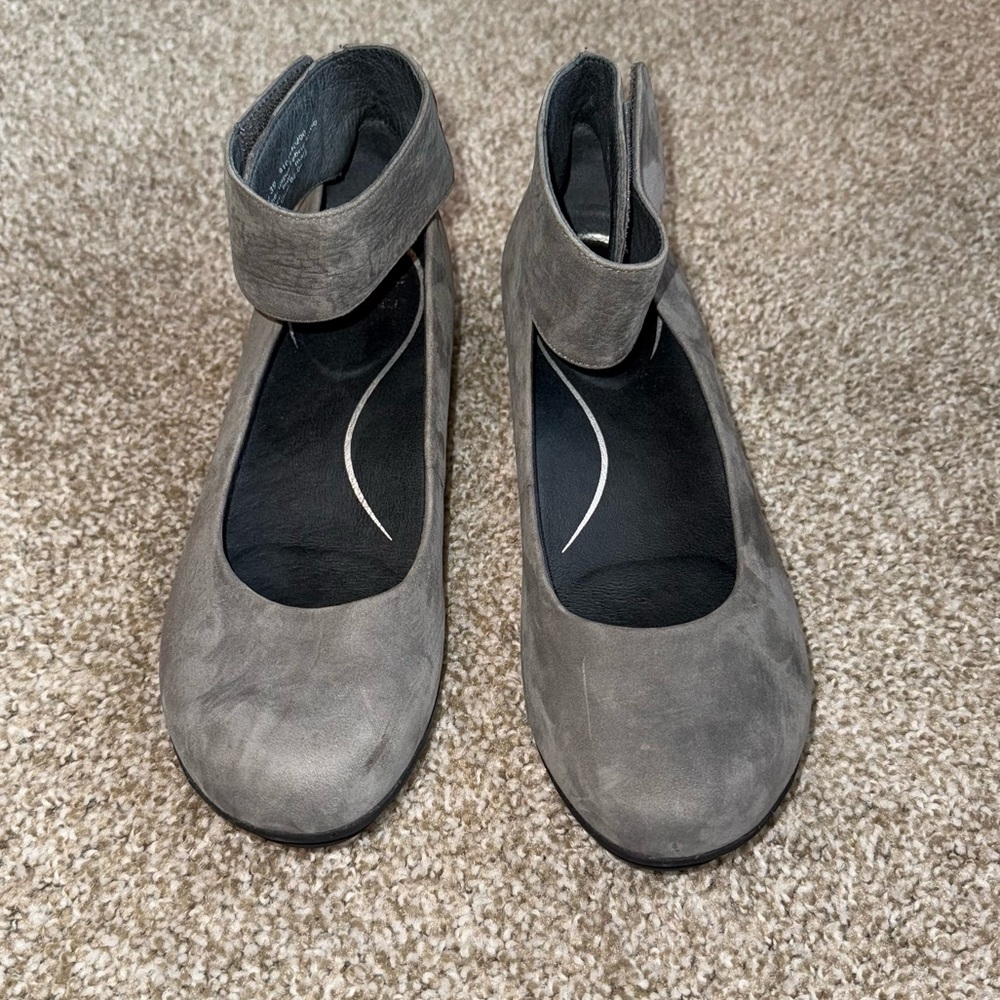 Dansko Lulu Mary Jane Black Nubuck Leather Wedge Comfort Shoe 39